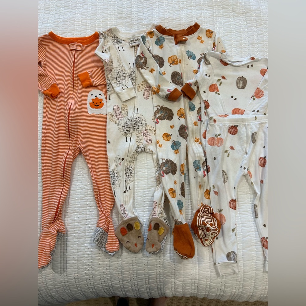Carter's & Burts Bees Bundle of Halloween/Thanksgiving Pajamas 4 pair. Size 18M
